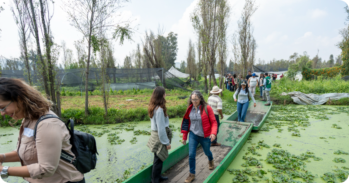 Pledge signatories tour historic Xochimilco