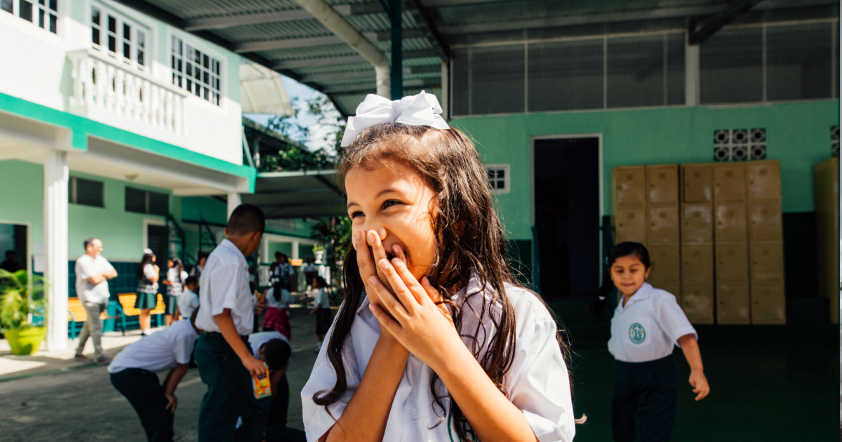 Through education, Cotopaxi impact partner Fundación Escuela Nueva empowers Latin American communities affected by conflict and limited opportunity.